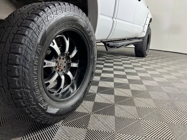 2005 Dodge Ram 2500 Truck SLT