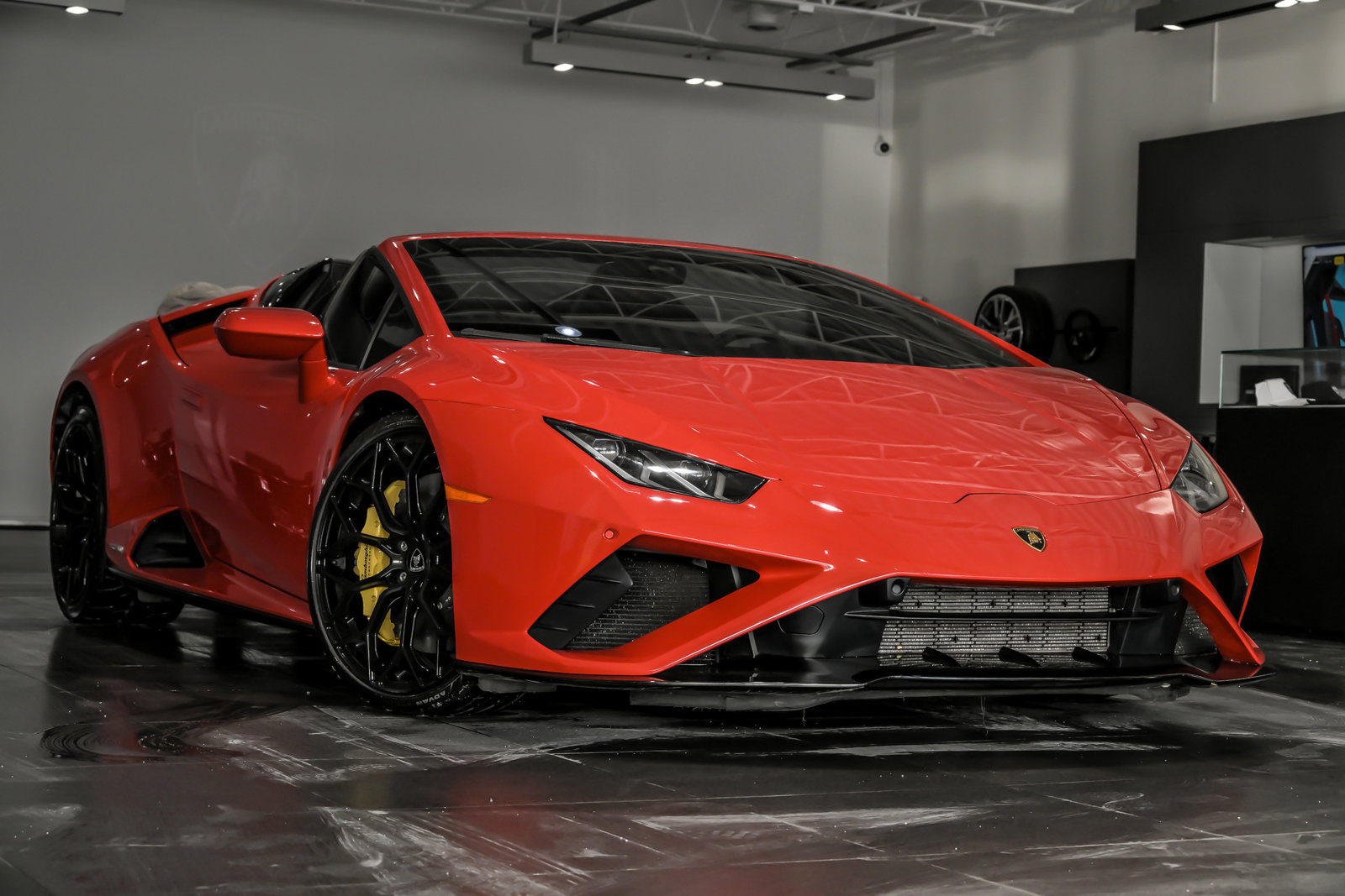 Used 2023 Lamborghini Huracan EVO