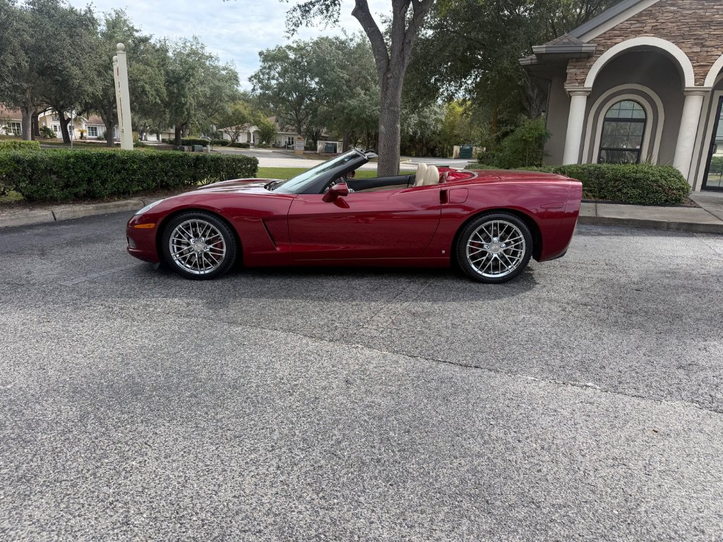 Used 2006 Chevrolet Corvette Convertible w/ Preferred Equipment Group