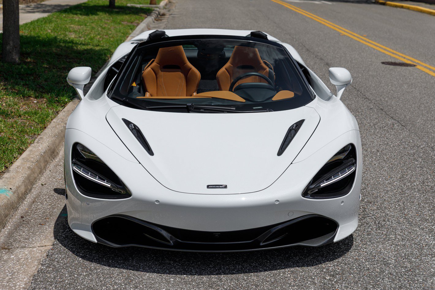 Used 2020 McLaren 720S Spider photo 20