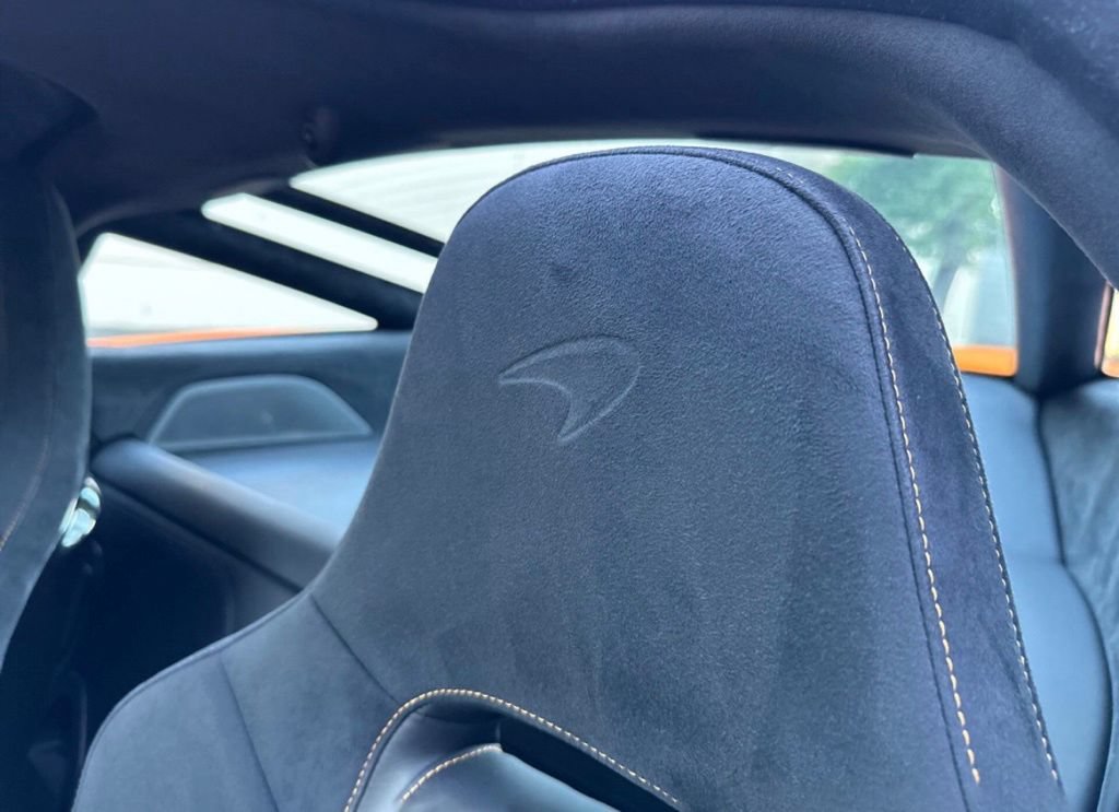 Used 2021 McLaren 720S Performance photo 17