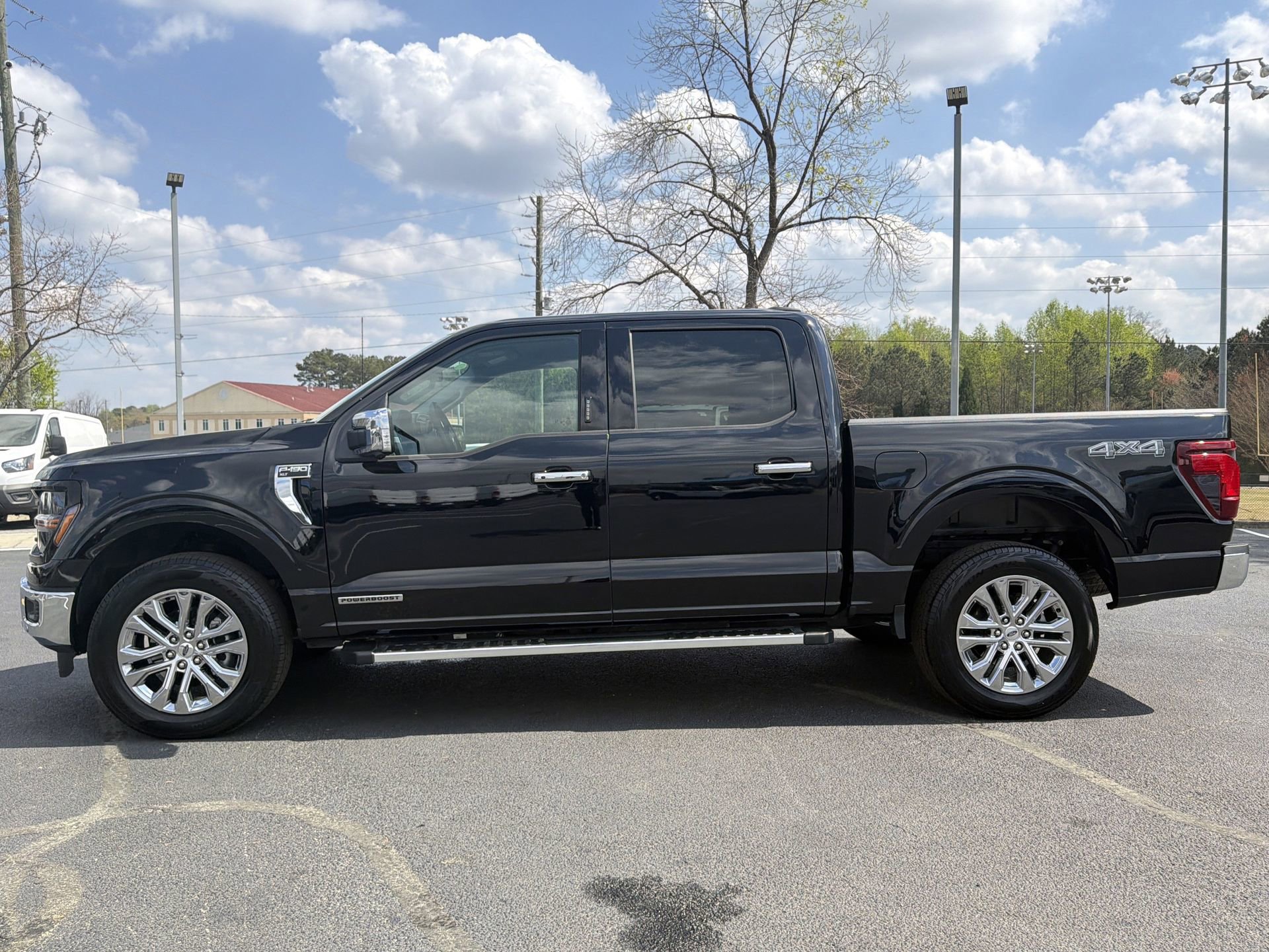 2024 Ford F150 XLT