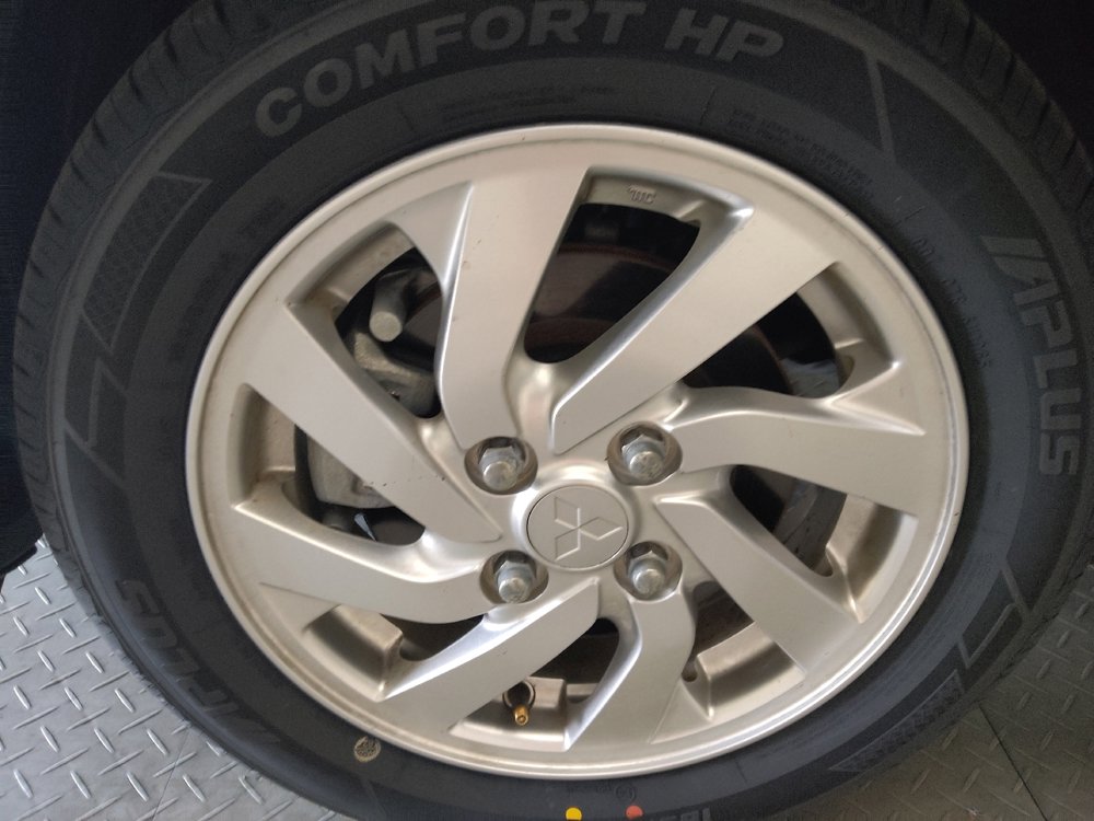 2024 Mitsubishi Mirage LE