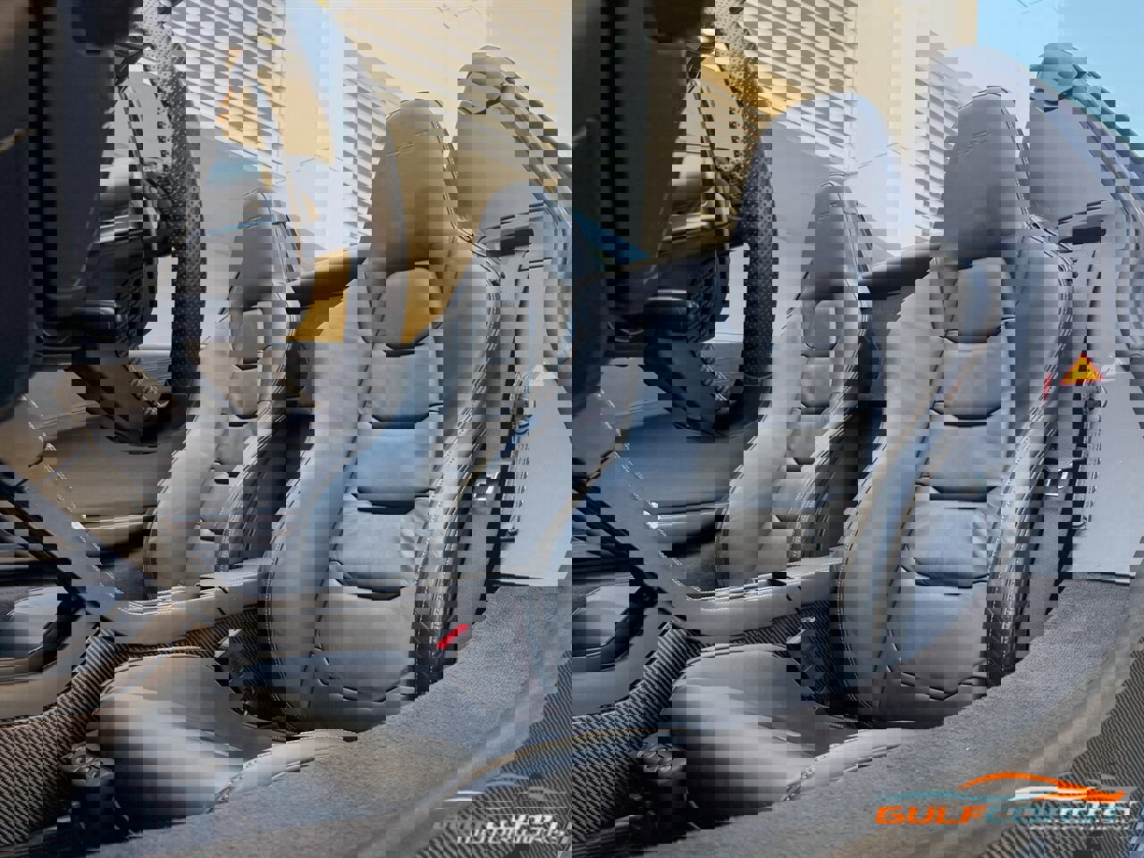 Used 2016 McLaren 675LT photo 23