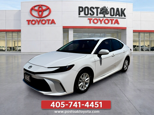 Used 2025 Toyota Camry LE