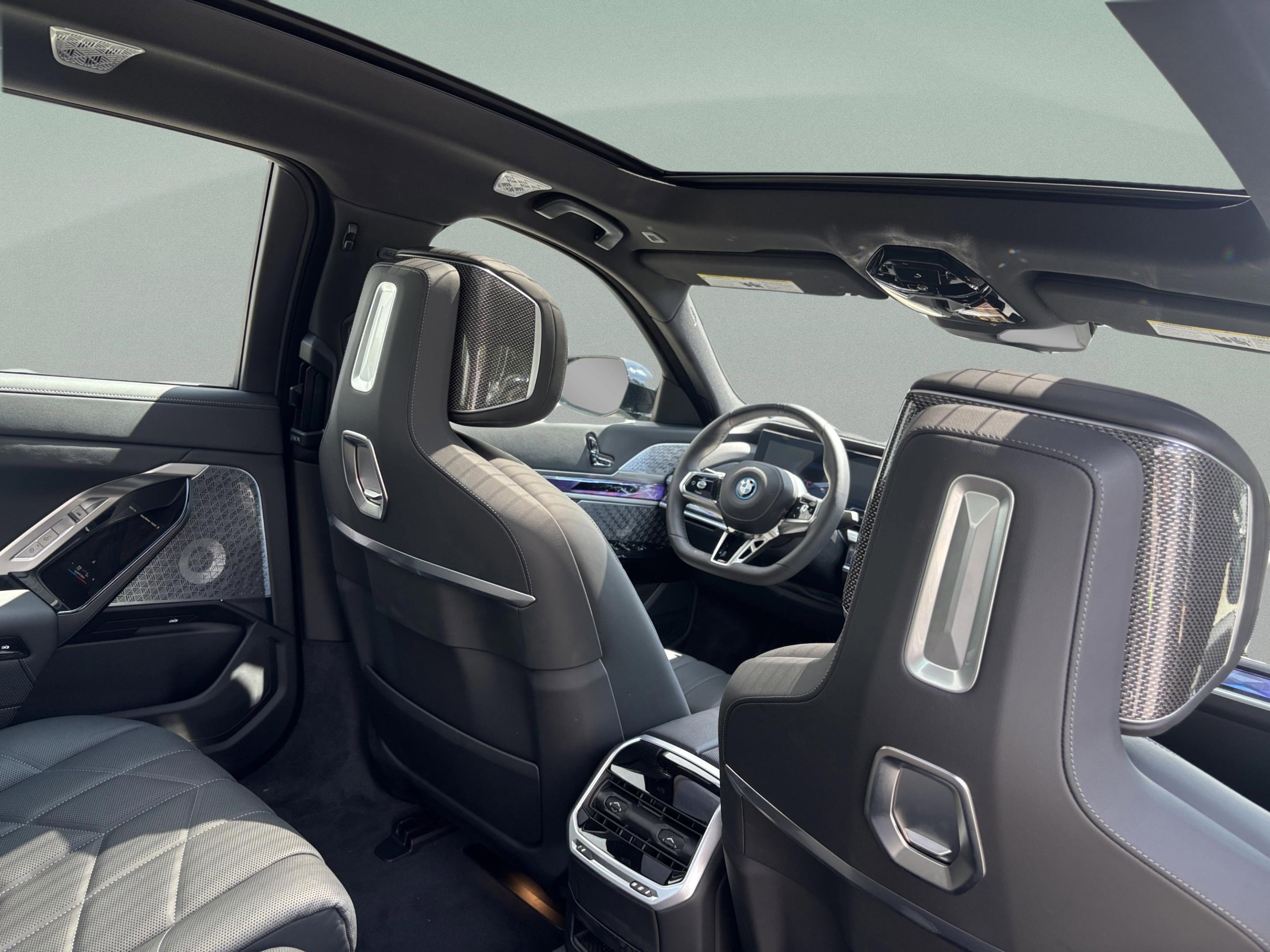 2025 BMW i7 eDrive50