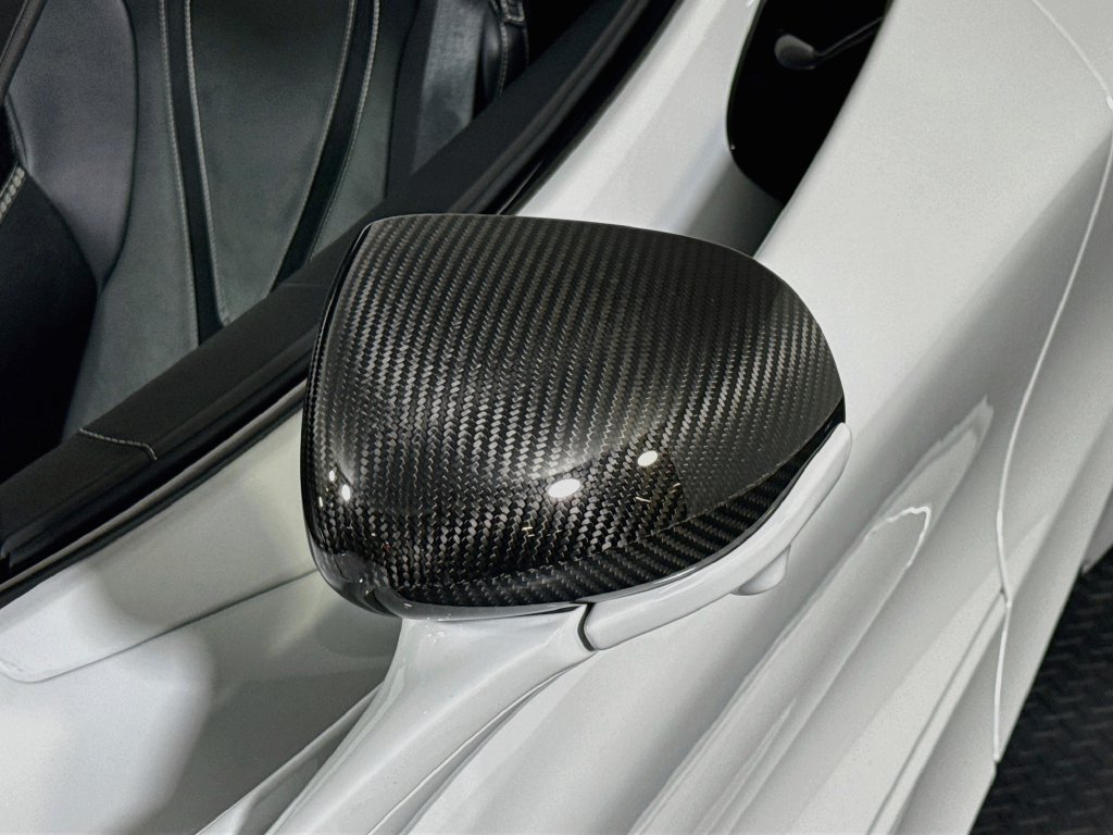 Used 2027 McLaren 750S Spider photo 24