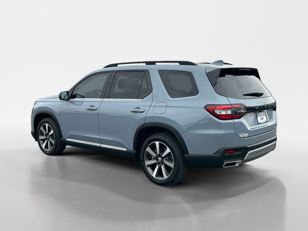 2023 Honda Pilot Touring