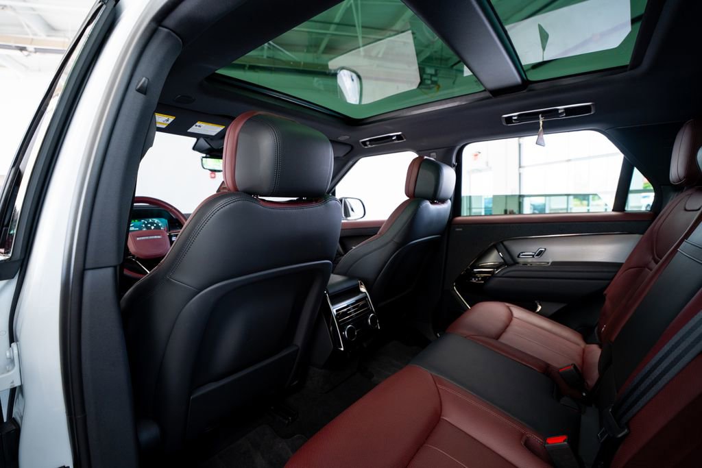 2025 Land Rover Range Rover Sport Dynamic SE