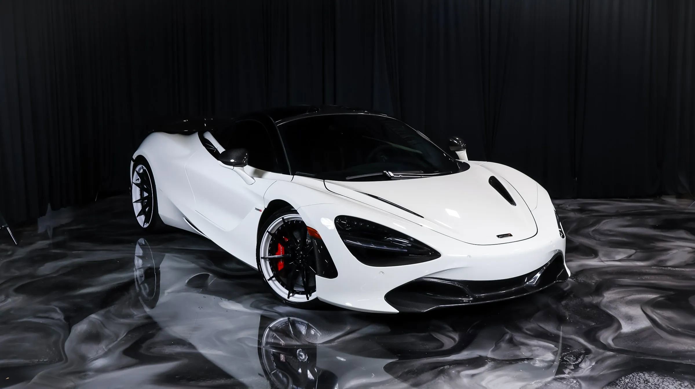 Used 2018 McLaren 720S Performance 2