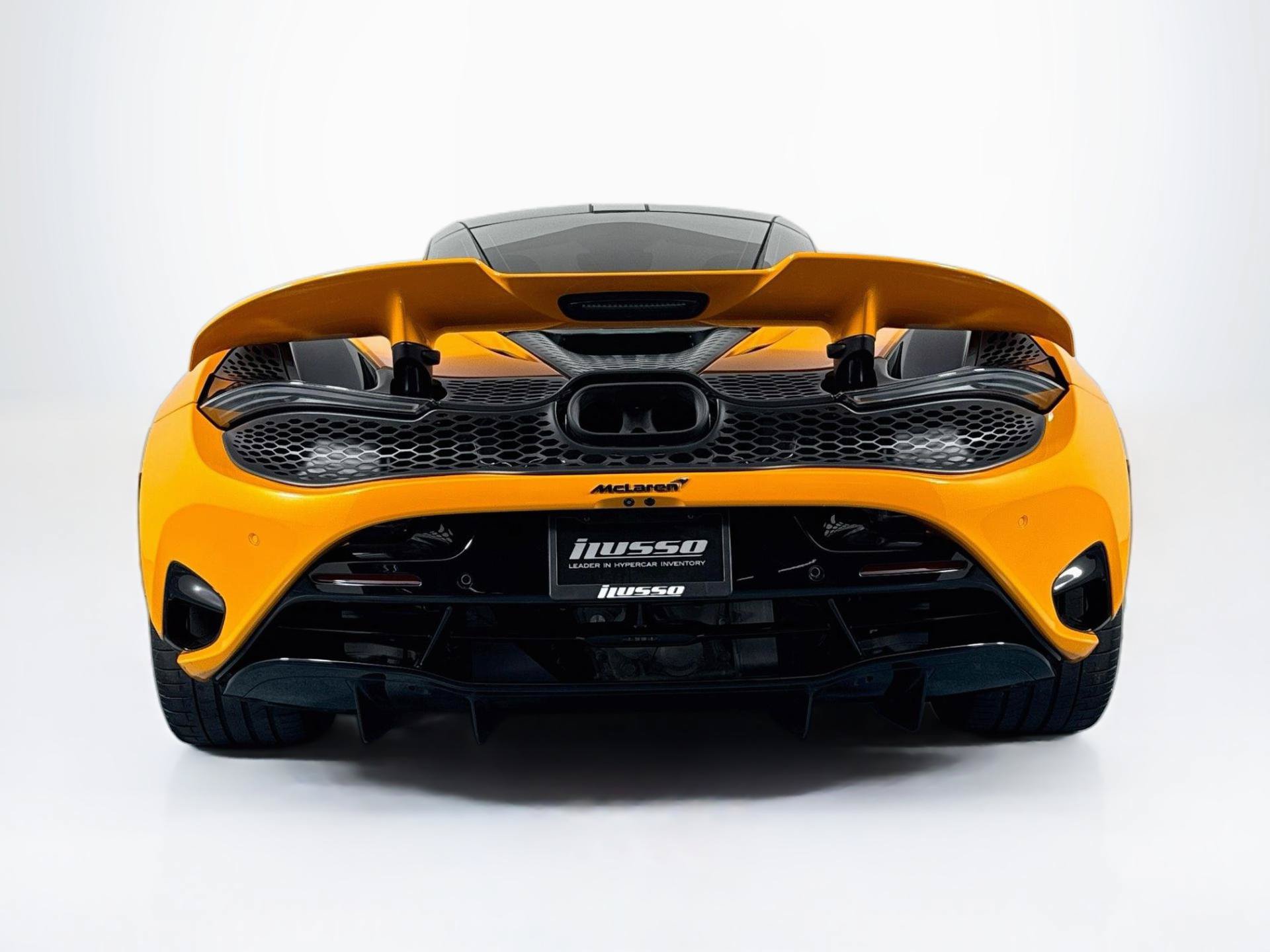 Used 2025 McLaren 750S photo 6