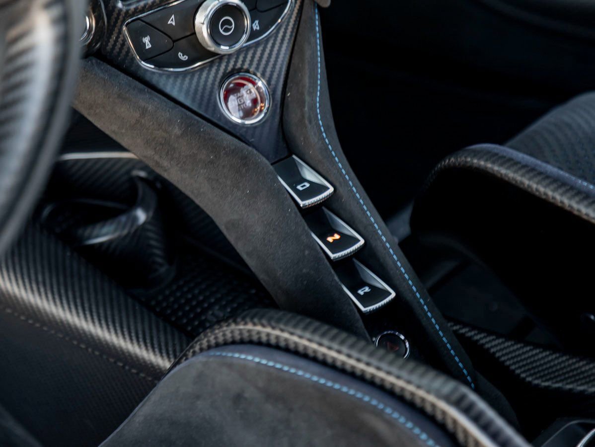 Used 2022 McLaren 765LT photo 21