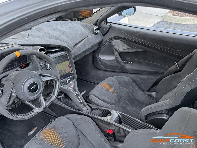 Used 2021 McLaren 765LT photo 16