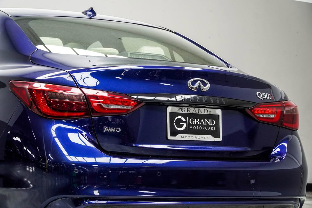 2022 INFINITI Q50 Red Sport 400