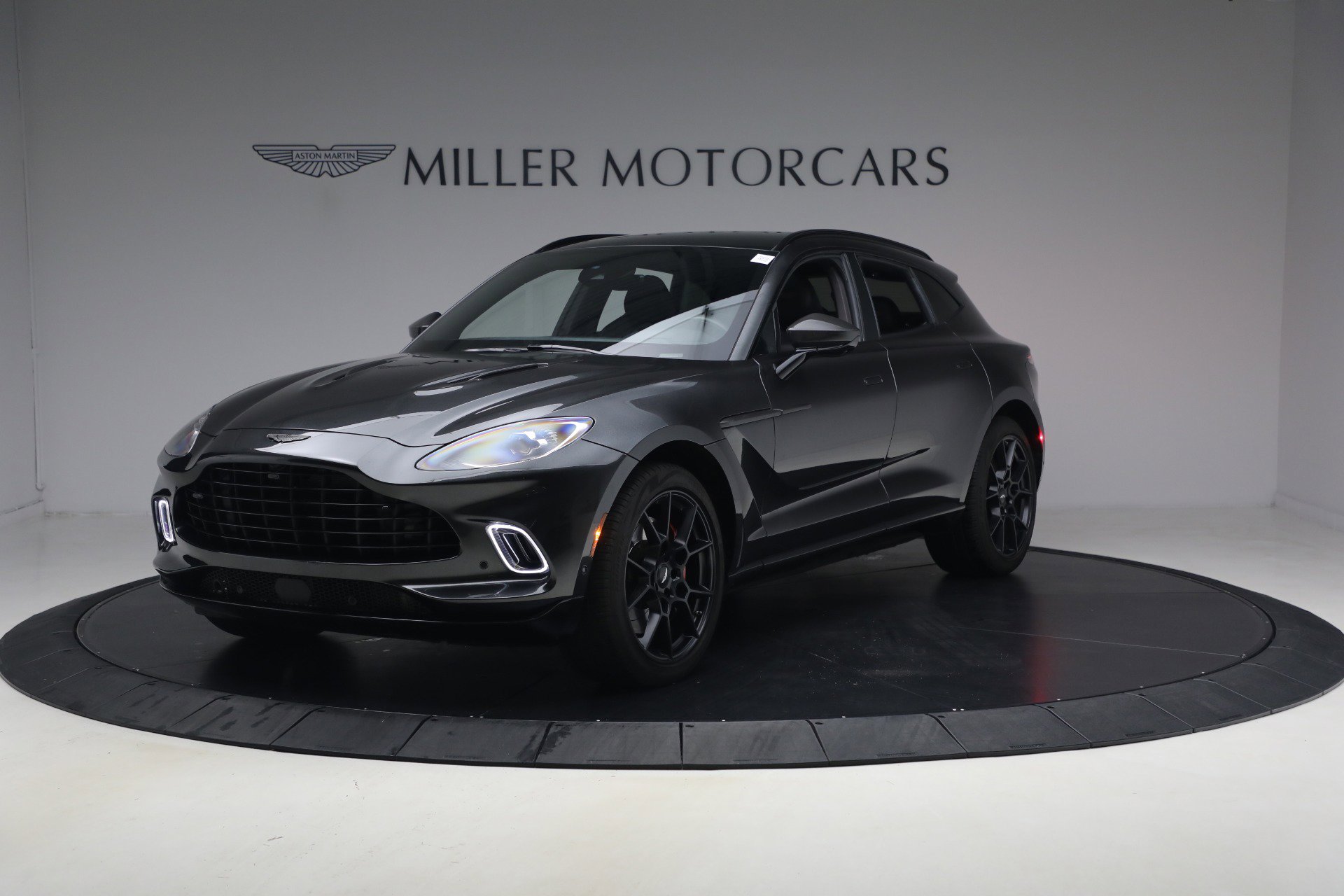Used 2022 Aston Martin DBX