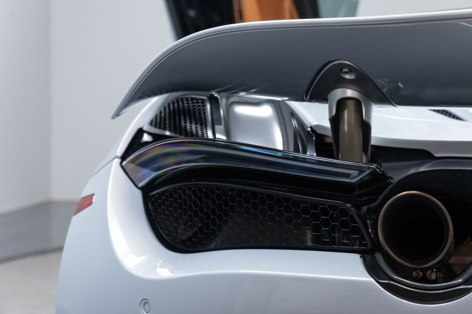 Used 2020 McLaren 720S Luxury photo 78