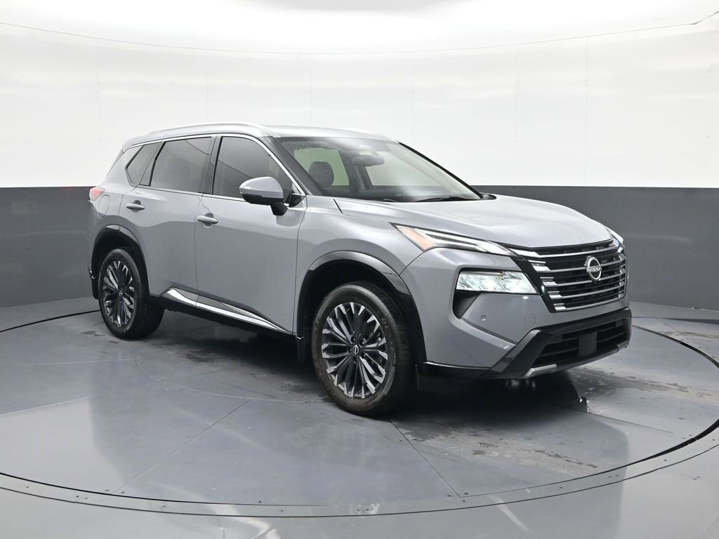 Used 2024 Nissan Rogue Platinum w/ Platinum Premium Package