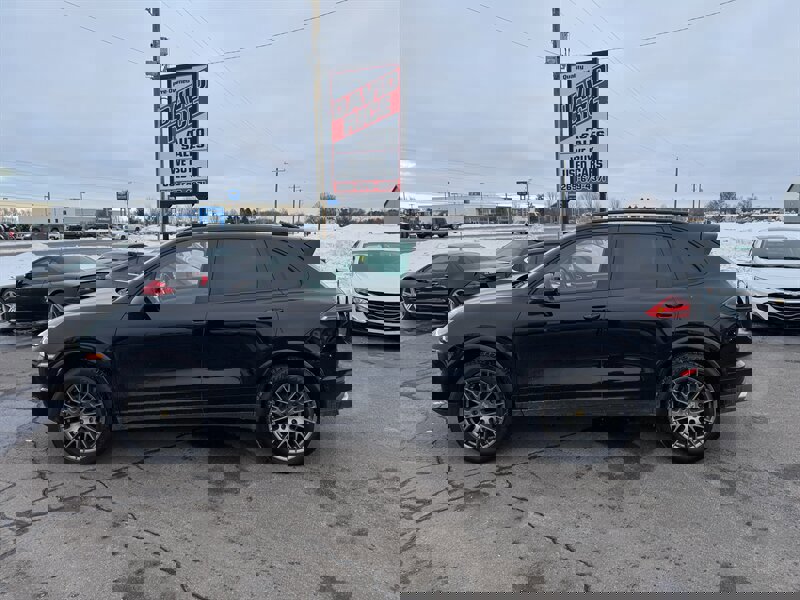 Used 2018 Porsche Cayenne Platinum Edition