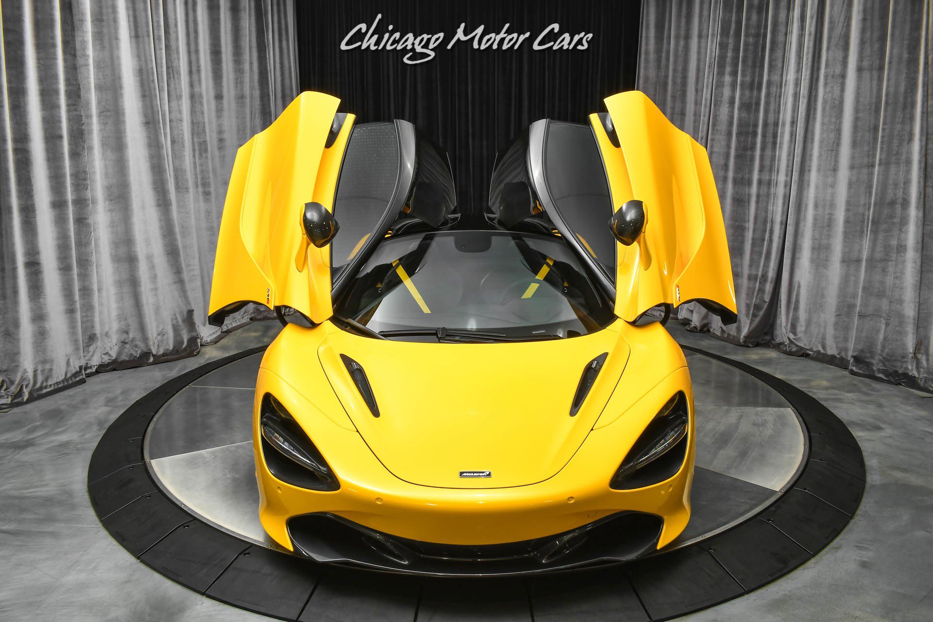 Used 2020 McLaren 720S Performance photo 34