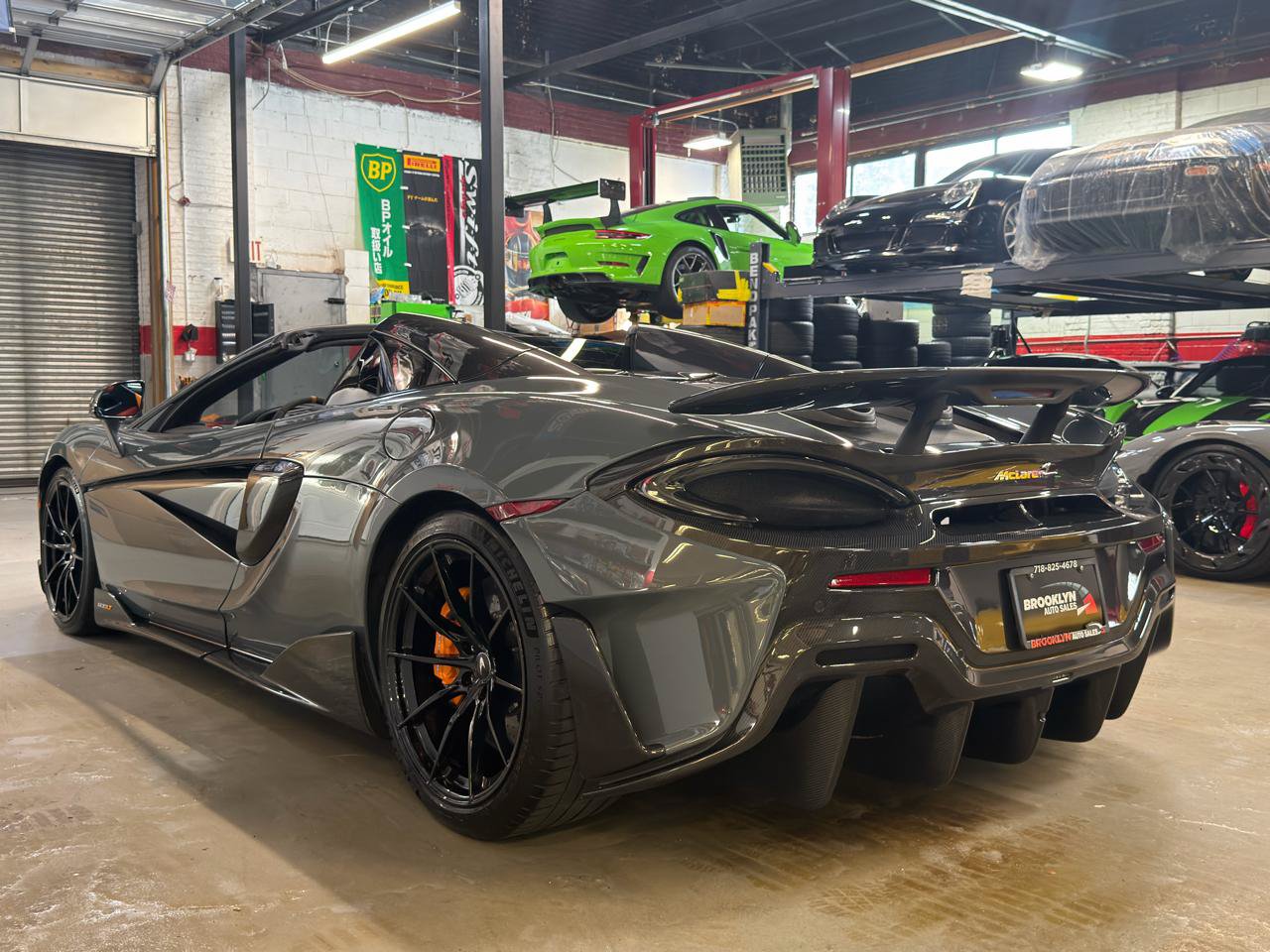 Used 2020 McLaren 600LT Spider photo 10
