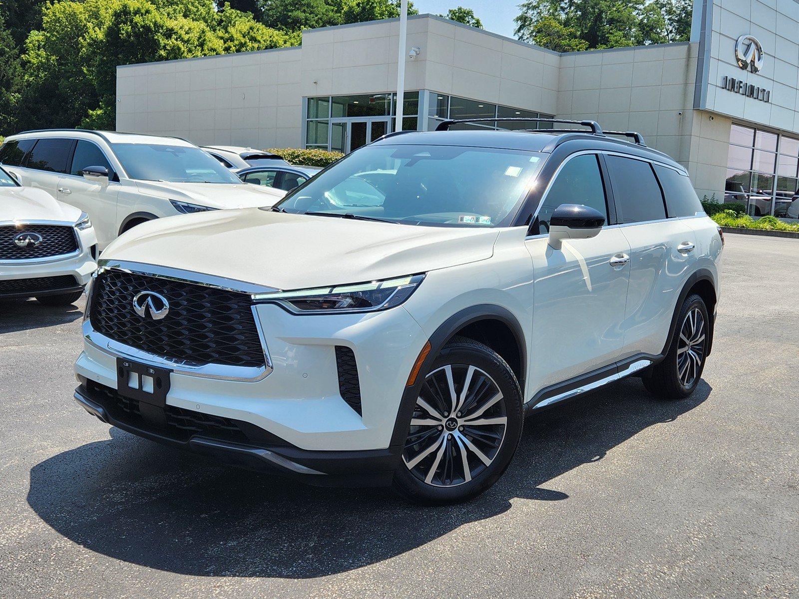 Certified 2025 INFINITI QX60 Autograph w/ Cargo Package