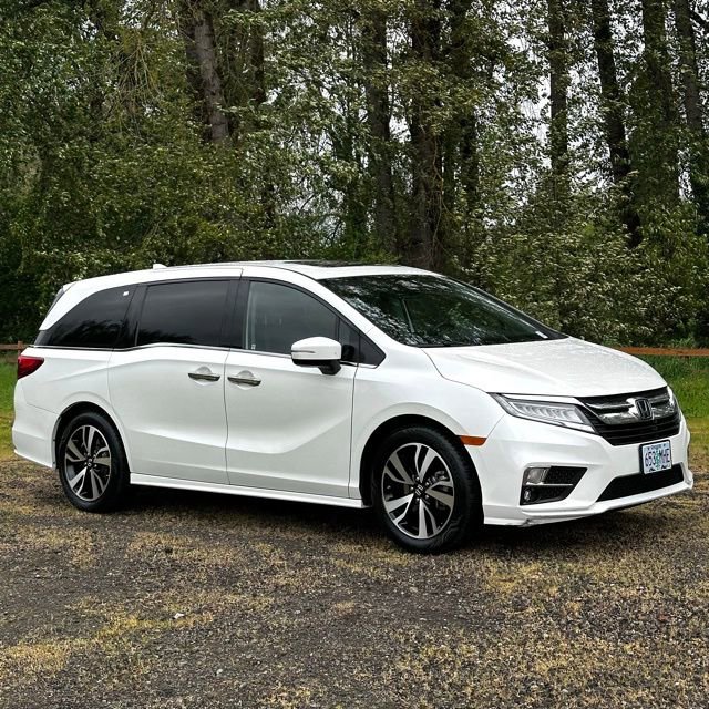 2020 Honda Odyssey Elite