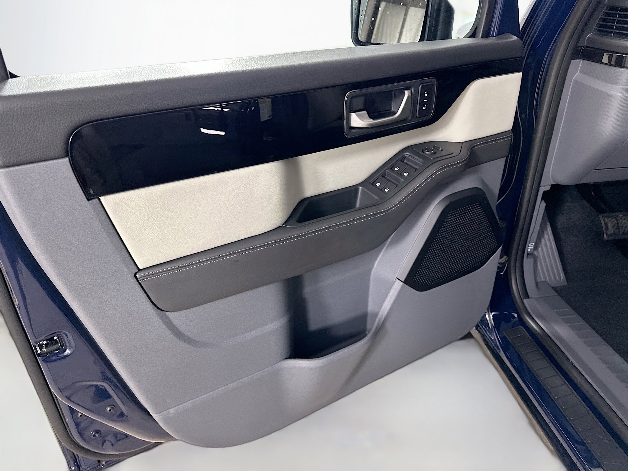 2026 INEOS Grenadier