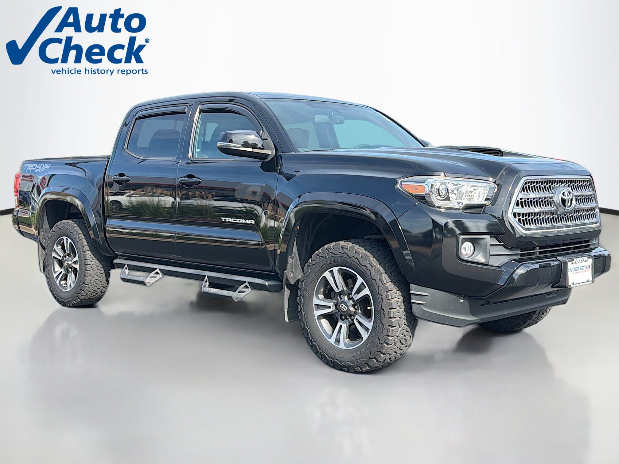 Used 2017 Toyota Tacoma TRD Sport w/ Tow Package (A/T)