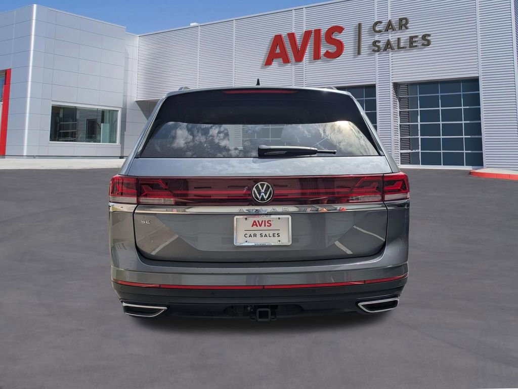 2025 Volkswagen Atlas SE