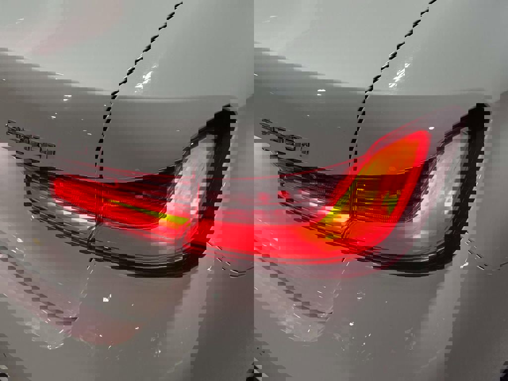 2023 BMW 330i xDrive Sedan