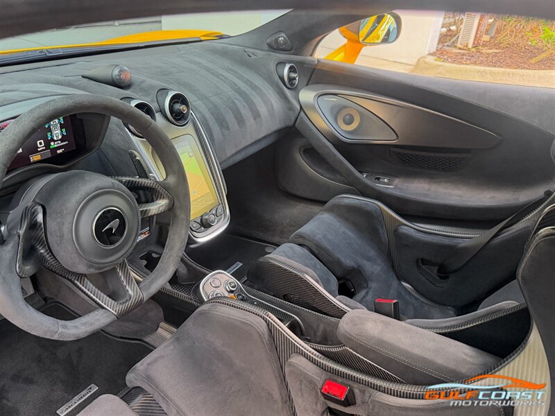 Used 2019 McLaren 600LT photo 16