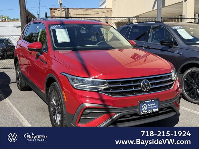 Certified 2022 Volkswagen Tiguan SE w/ Panoramic Sunroof Package