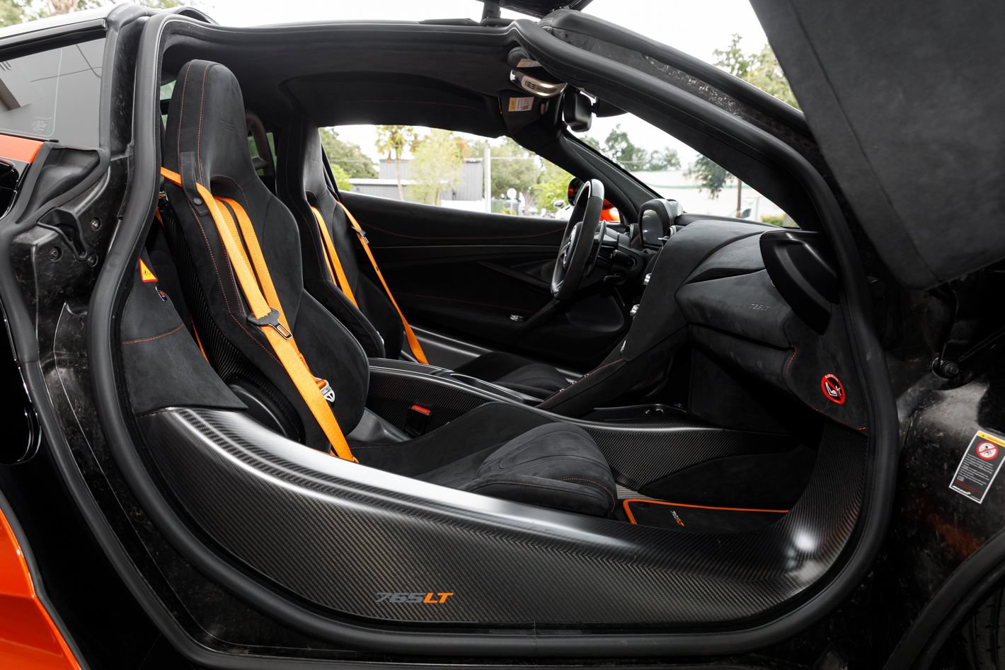 Used 2021 McLaren 765LT photo 68
