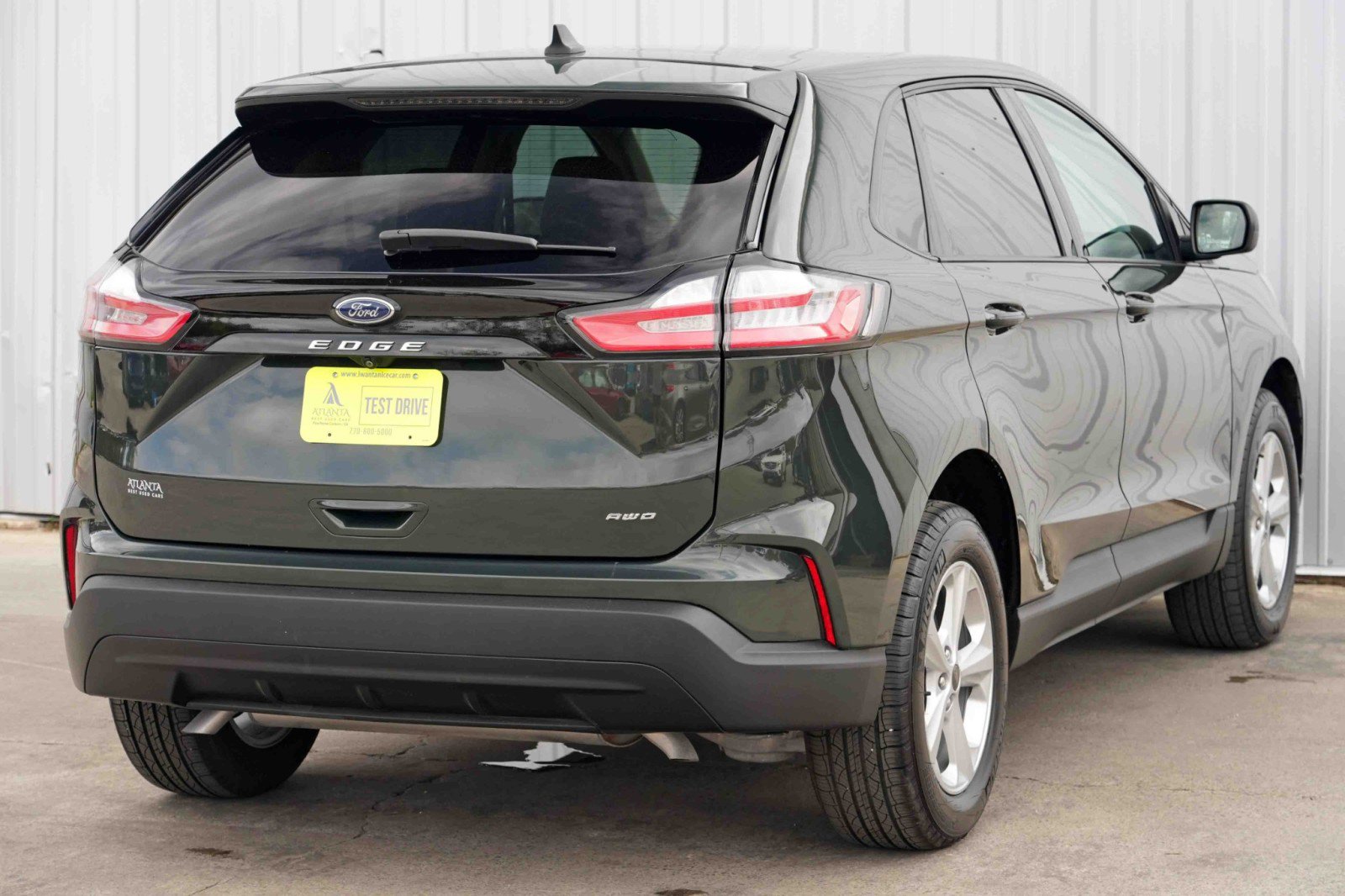 2023 Ford Edge SE