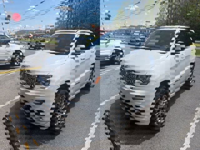 Used 2020 Jeep Grand Cherokee Summit w/ Platinum Series Group