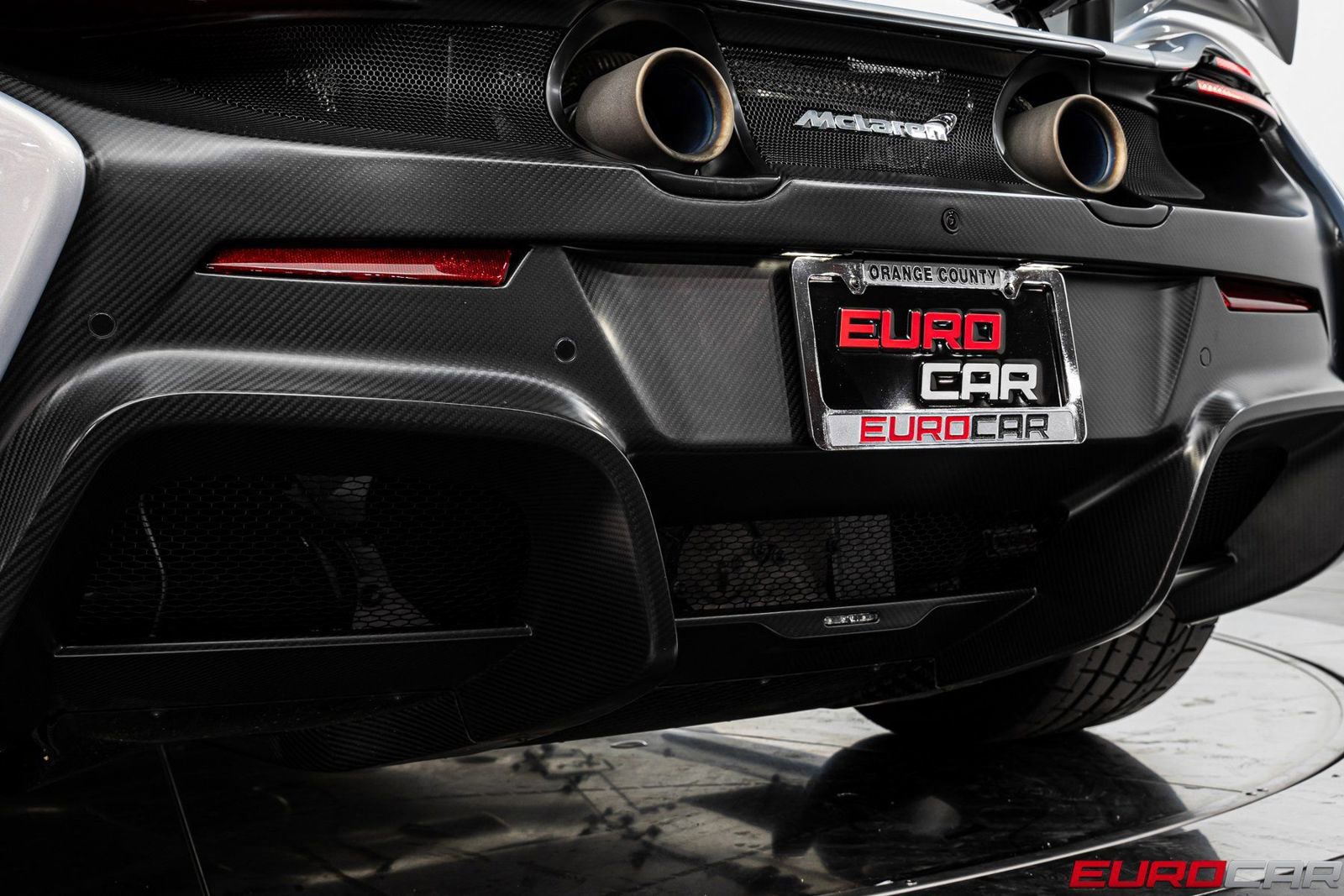 Used 2016 McLaren 675LT Spider photo 29