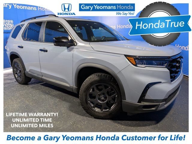Certified 2025 Honda Pilot TrailSport