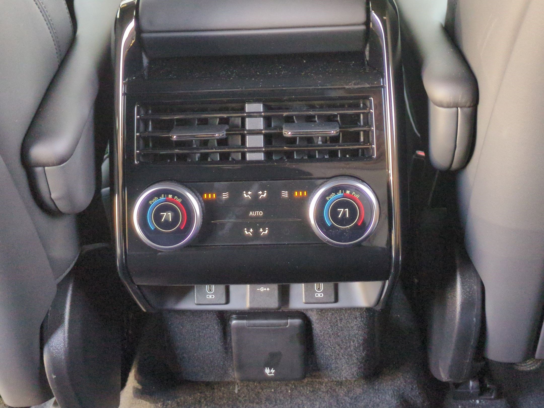 2026 Land Rover Range Rover Sport Dynamic SE