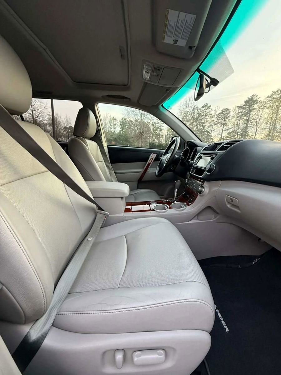 2013 Toyota Highlander Limited