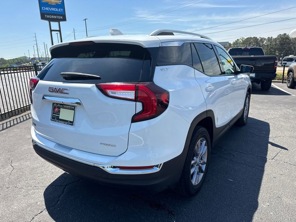 2023 GMC Terrain SLT