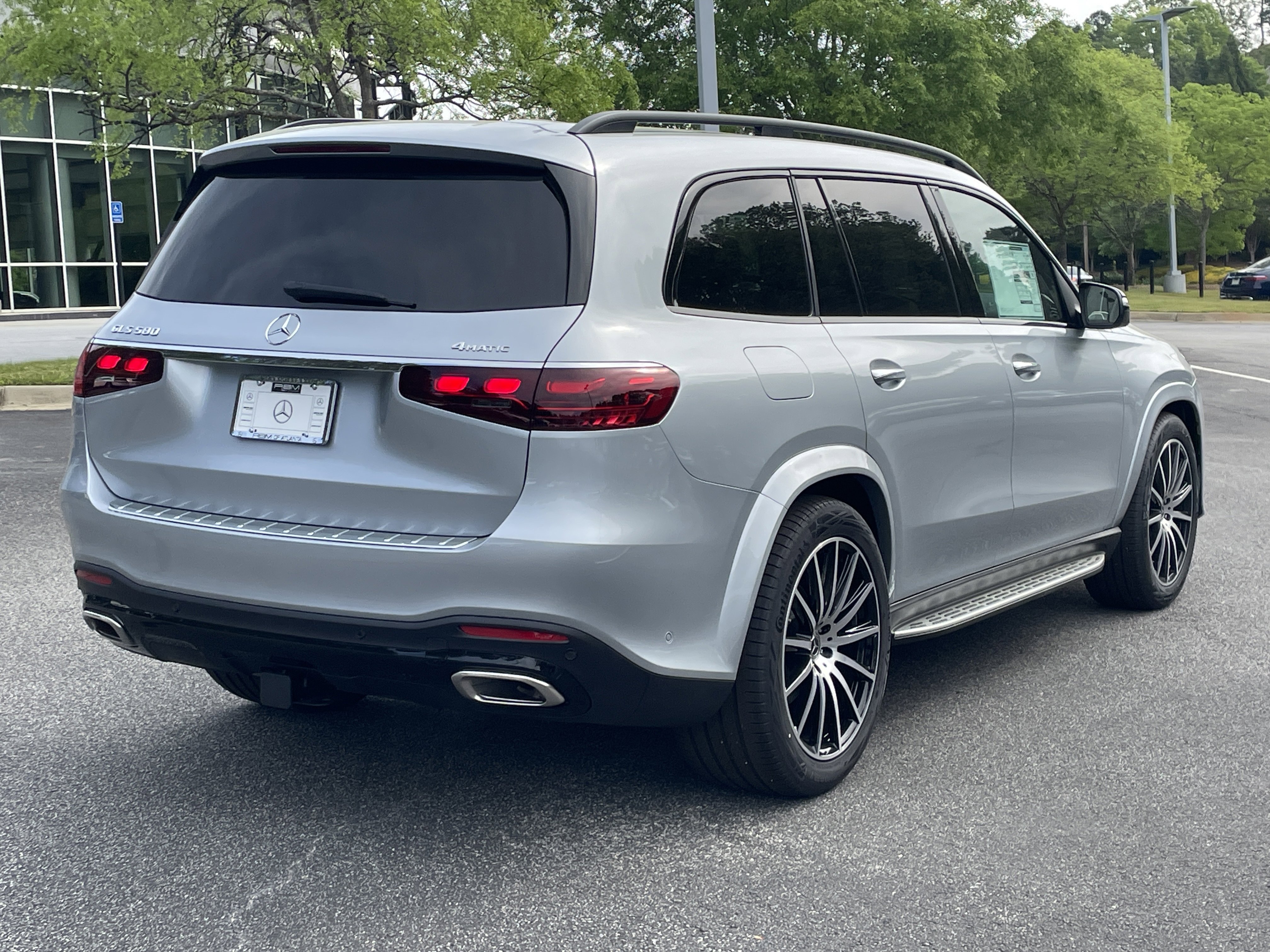 2026 Mercedes-Benz GLS 580 4MATIC