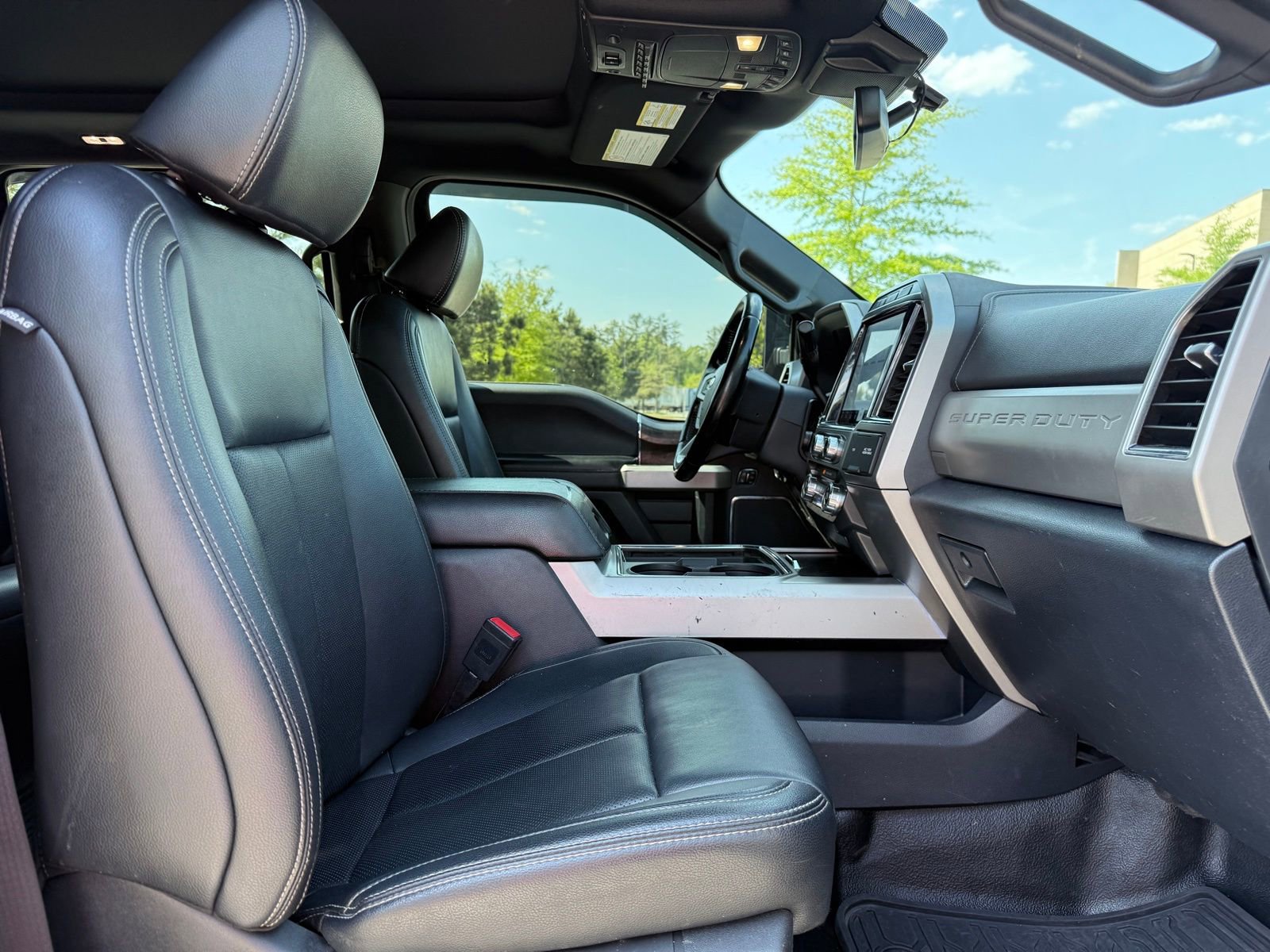 2022 Ford F350 Lariat