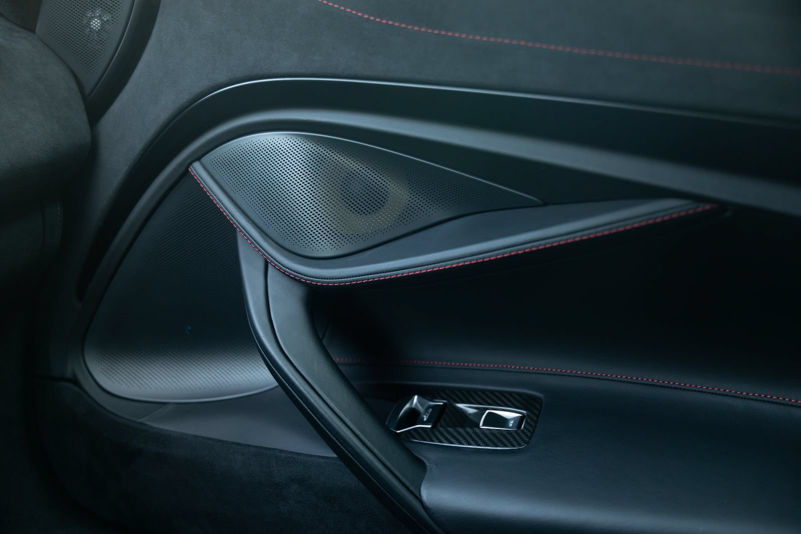 Used 2021 McLaren 720S Performance photo 47