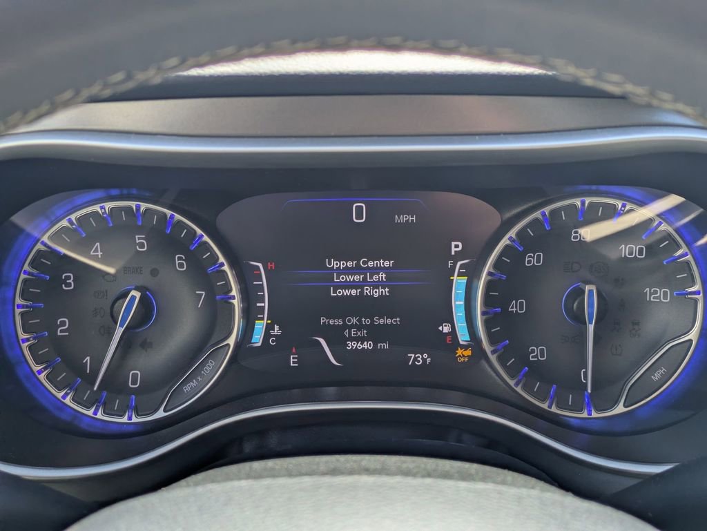 2024 Chrysler Pacifica Touring-L