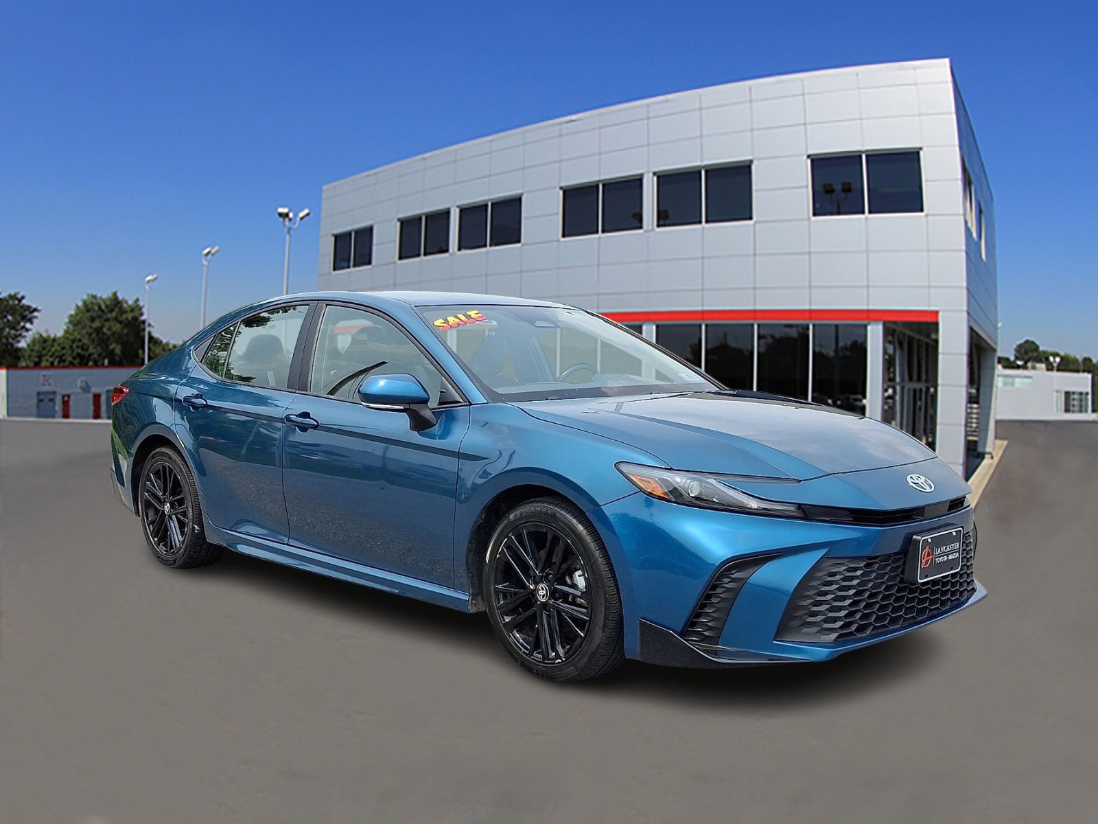 Used 2025 Toyota Camry SE