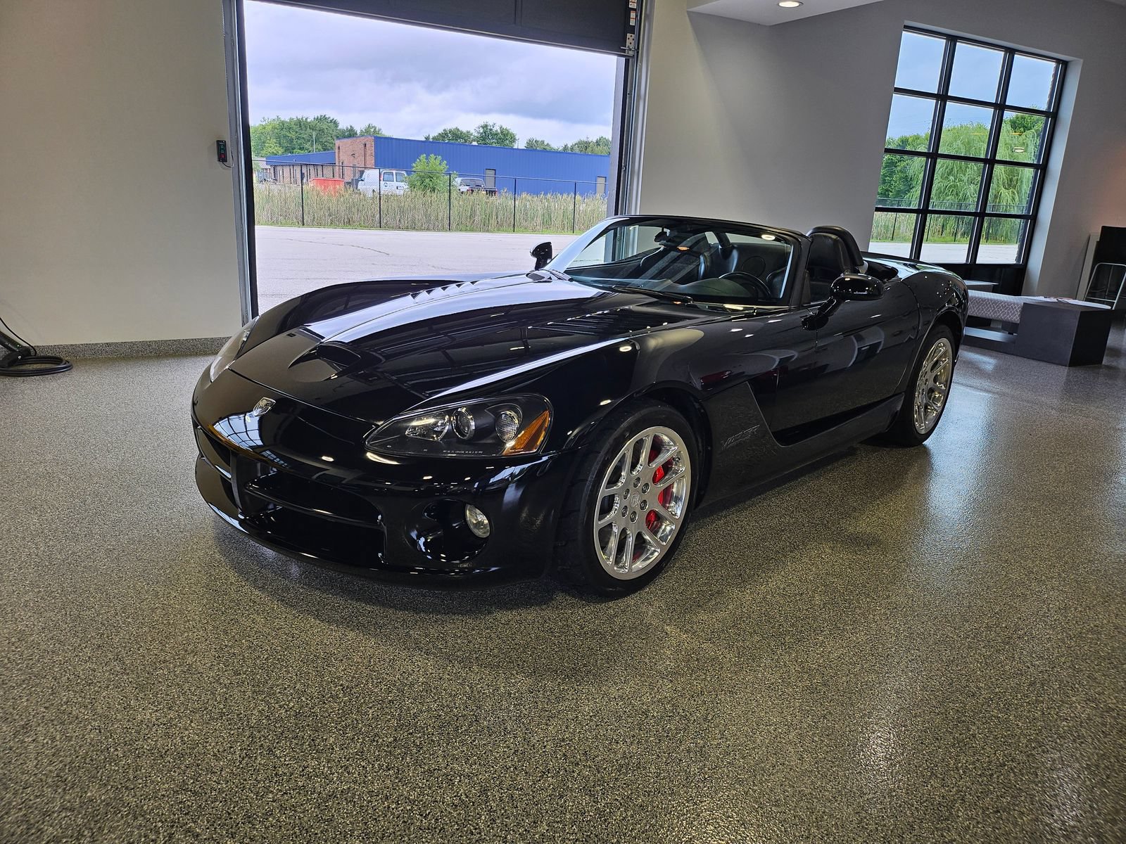 Used 2005 Dodge Viper SRT-10