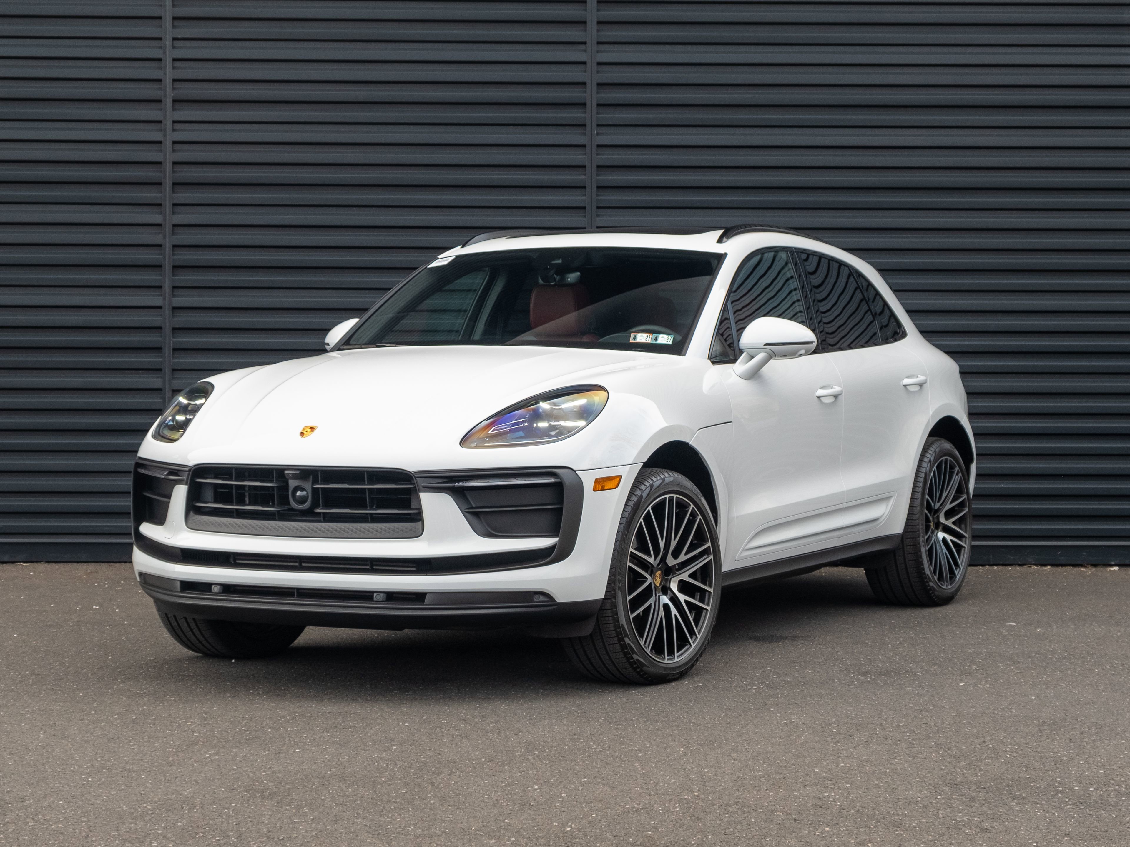 Certified 2025 Porsche Macan
