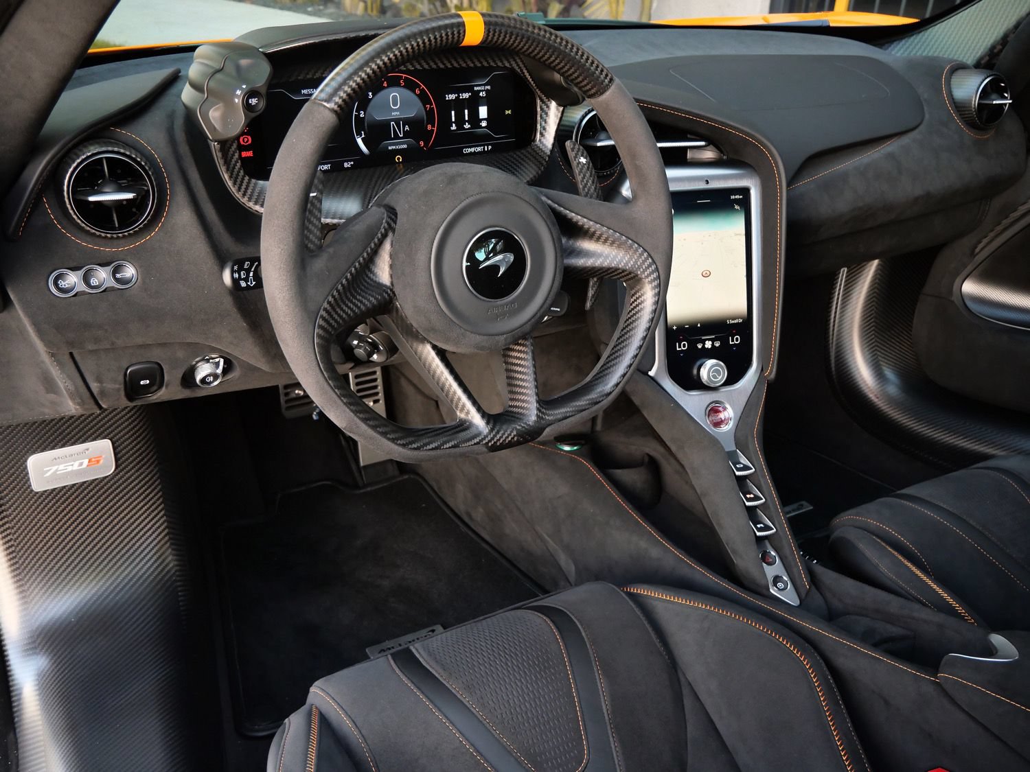 Used 2024 McLaren 750S photo 8