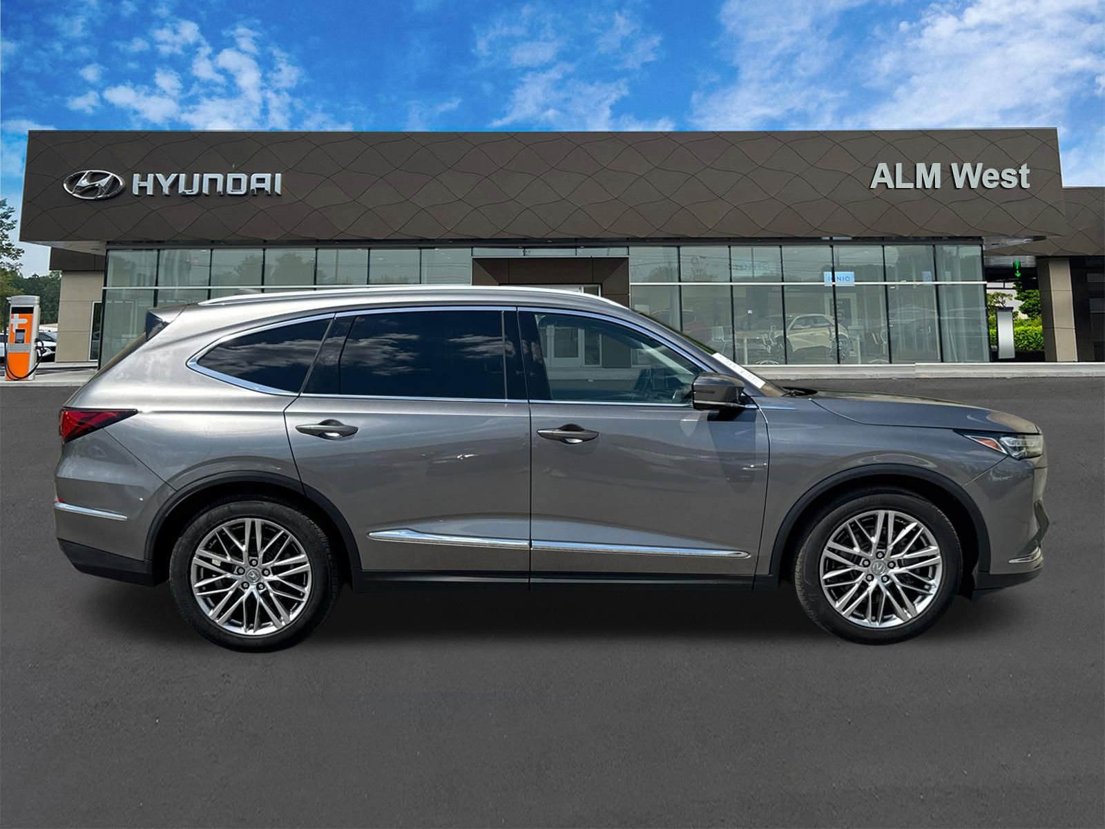 2023 Acura MDX SH-AWD w/ Advance Package