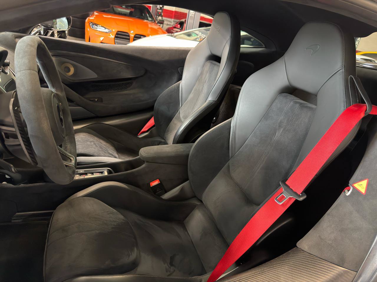 Used 2019 McLaren 600LT photo 32